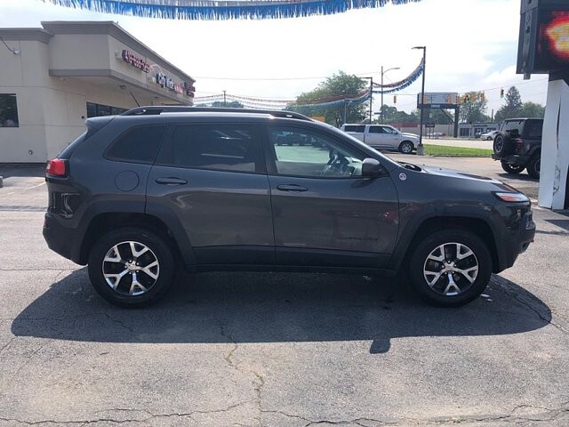 2015 Jeep Cherokee in Oregon, OH 43616 - 18079629 6