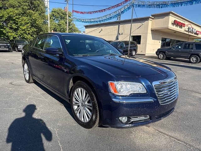 2014 Chrysler 300 in Oregon, OH 43616 - 18079630 7