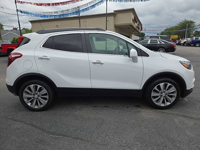 2020 Buick Encore in Oregon, OH 43616 - 18079631 6