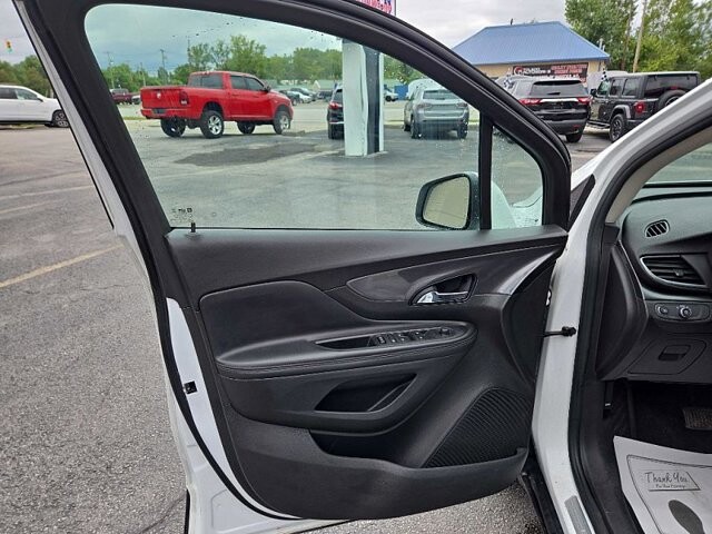 2020 Buick Encore in Oregon, OH 43616 - 18079631 9
