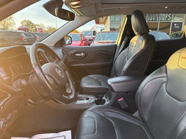 2020 Jeep Cherokee in Oregon, OH 43616 - 18079632 10