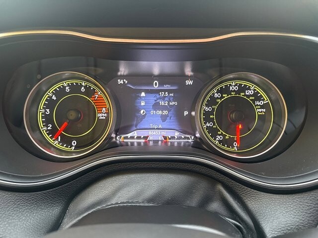 2020 Jeep Cherokee in Oregon, OH 43616 - 18079632 19