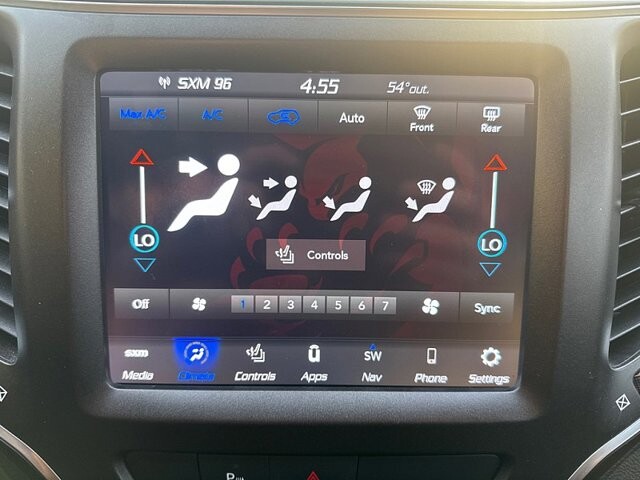 2020 Jeep Cherokee in Oregon, OH 43616 - 18079632 21