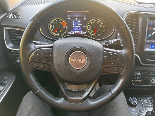 2020 Jeep Cherokee in Oregon, OH 43616 - 18079632 20