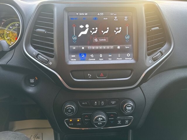 2020 Jeep Cherokee in Oregon, OH 43616 - 18079632 22