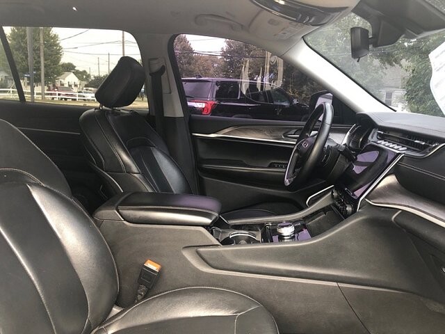 2021 Jeep Grand Cherokee L in Oregon, OH 43616 - 18079635 19