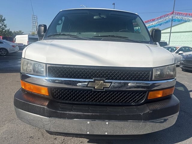 2013 Chevrolet Express 3500 in Oregon, OH 43616 - 18079636 8