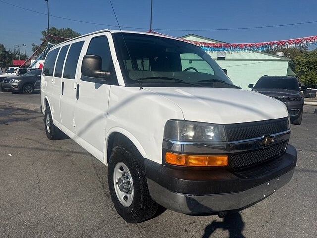 2013 Chevrolet Express 3500 in Oregon, OH 43616 - 18079636 7