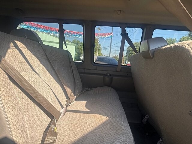 2013 Chevrolet Express 3500 in Oregon, OH 43616 - 18079636 14