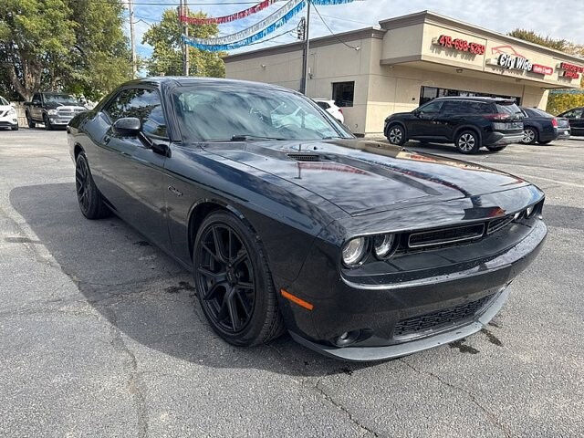2015 Dodge Challenger in Oregon, OH 43616 - 18079637 7