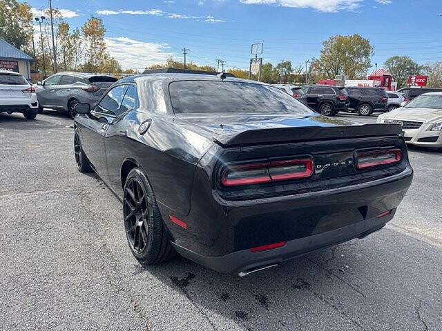 2015 Dodge Challenger in Oregon, OH 43616 - 18079637 3
