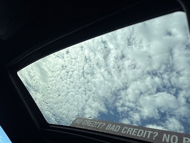 2015 Dodge Challenger in Oregon, OH 43616 - 18079637 21