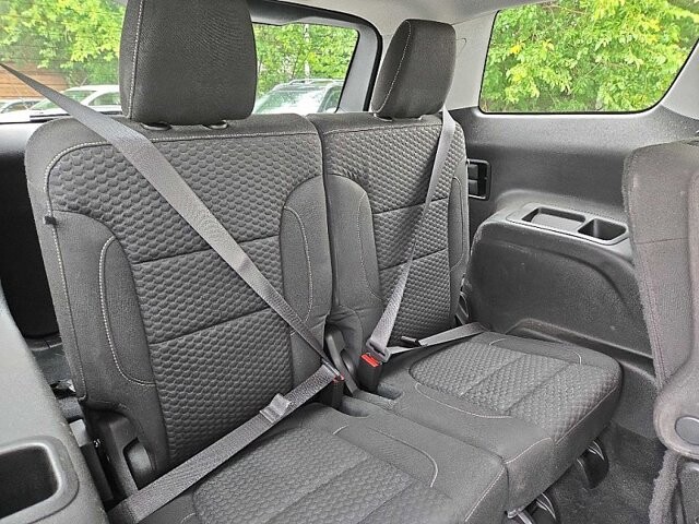 2019 GMC Acadia in Oregon, OH 43616 - 18079638 17