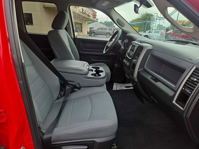 2014 RAM 1500 in Oregon, OH 43616 - 18079642 15