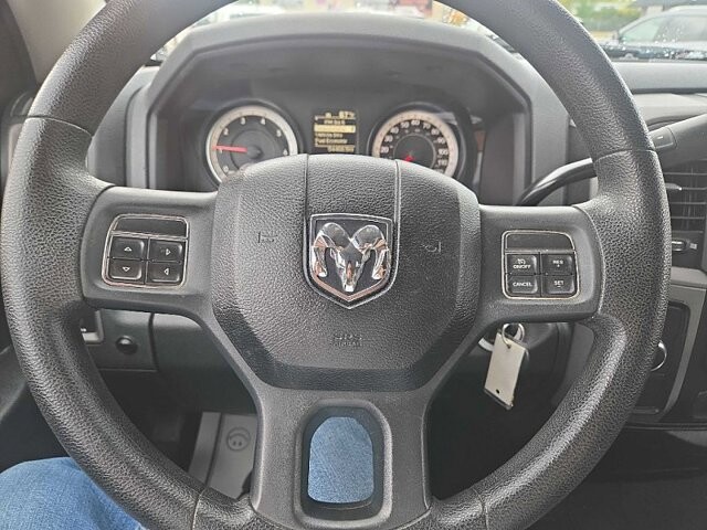 2014 RAM 1500 in Oregon, OH 43616 - 18079642 21