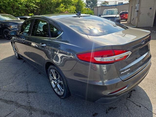 2020 Ford Fusion in Oregon, OH 43616 - 18079645 3