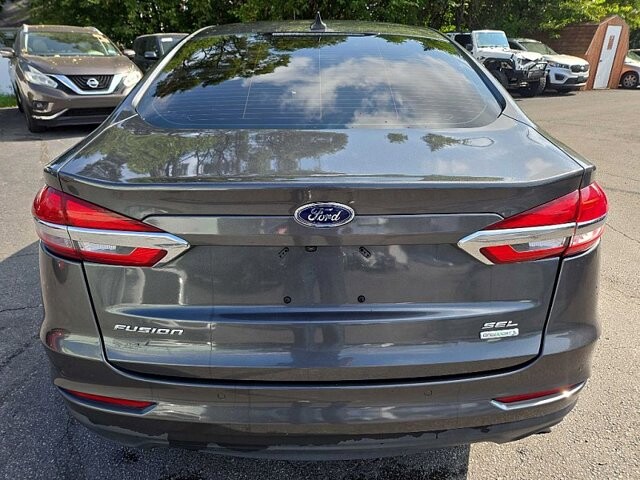 2020 Ford Fusion in Oregon, OH 43616 - 18079645 4