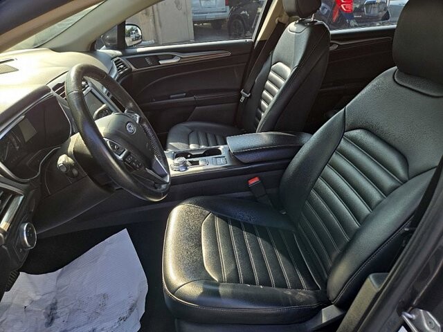 2020 Ford Fusion in Oregon, OH 43616 - 18079645 10