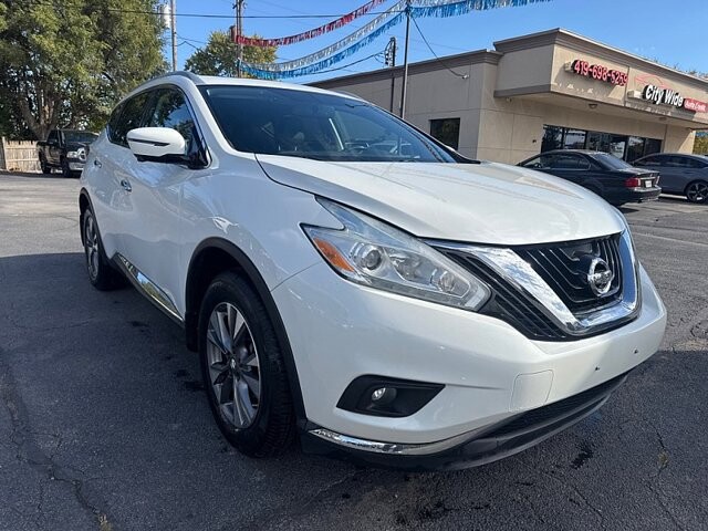 2017 Nissan Murano in Oregon, OH 43616 - 18079647 7