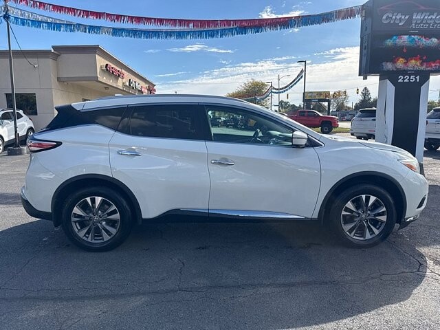 2017 Nissan Murano in Oregon, OH 43616 - 18079647 6