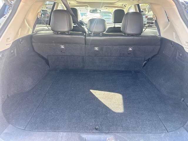 2017 Nissan Murano in Oregon, OH 43616 - 18079647 13