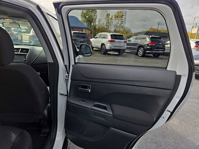 2020 Mitsubishi Outlander Sport in Oregon, OH 43616 - 18079648 14