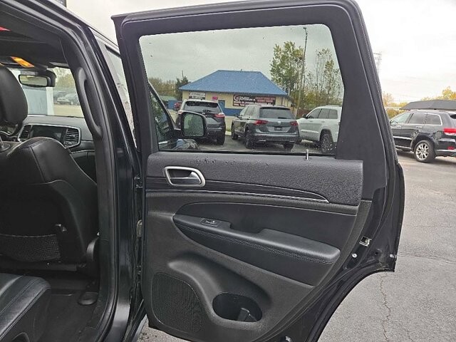 2019 Jeep Grand Cherokee in Oregon, OH 43616 - 18079649 14