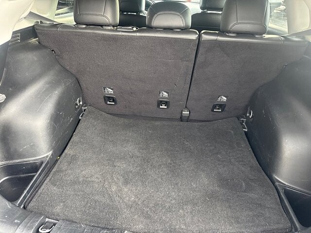 2018 Jeep Compass in Oregon, OH 43616 - 18079650 13