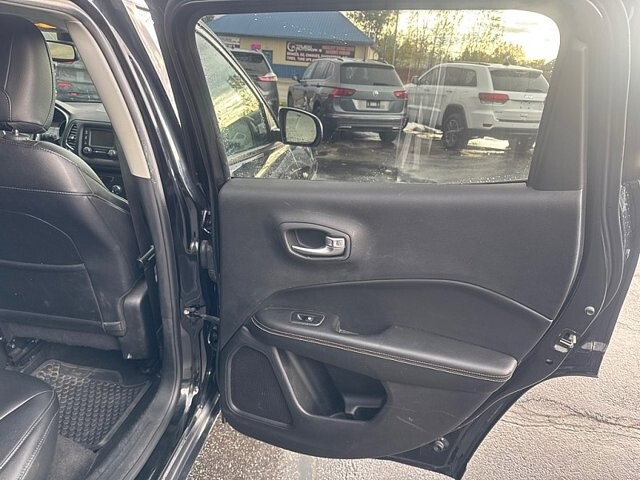 2018 Jeep Compass in Oregon, OH 43616 - 18079650 14