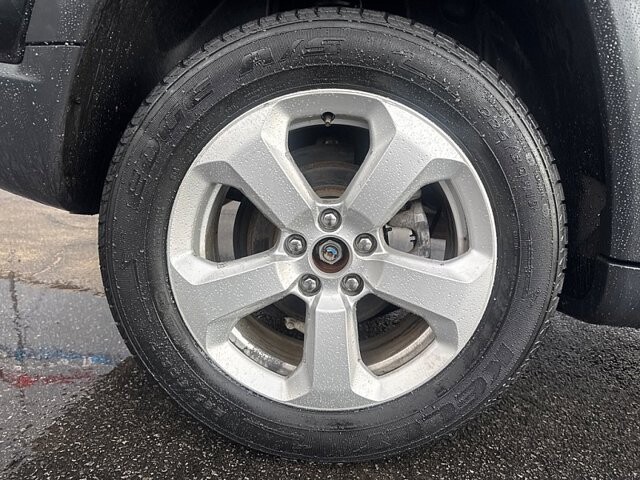 2018 Jeep Compass in Oregon, OH 43616 - 18079650 18