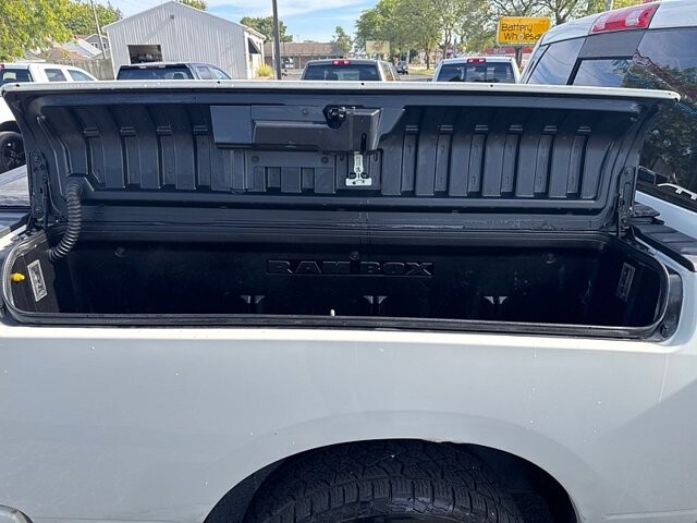 2017 RAM 1500 in Oregon, OH 43616 - 18079651 15