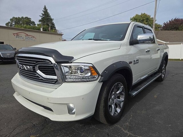 2017 RAM 1500 in Oregon, OH 43616 - 18079651 32