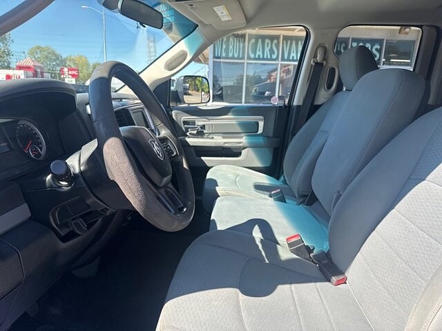 2018 RAM 1500 in Oregon, OH 43616 - 18079652 10