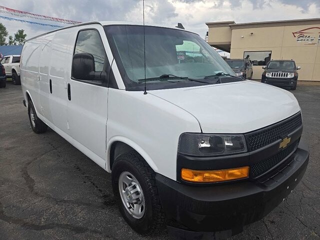 2021 Chevrolet Express 2500 in Oregon, OH 43616 - 18079653 7
