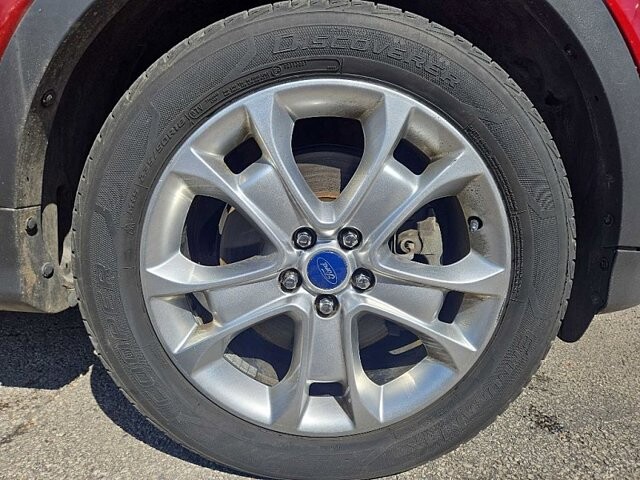 2014 Ford Escape in Oregon, OH 43616 - 18079654 21