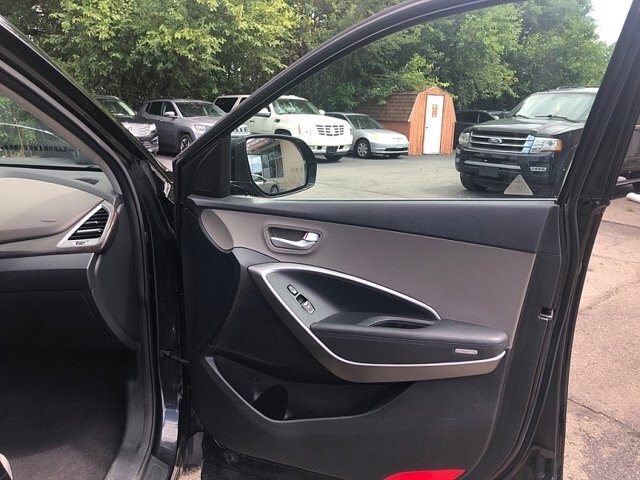 2017 Hyundai Santa Fe in Oregon, OH 43616 - 18079656 18