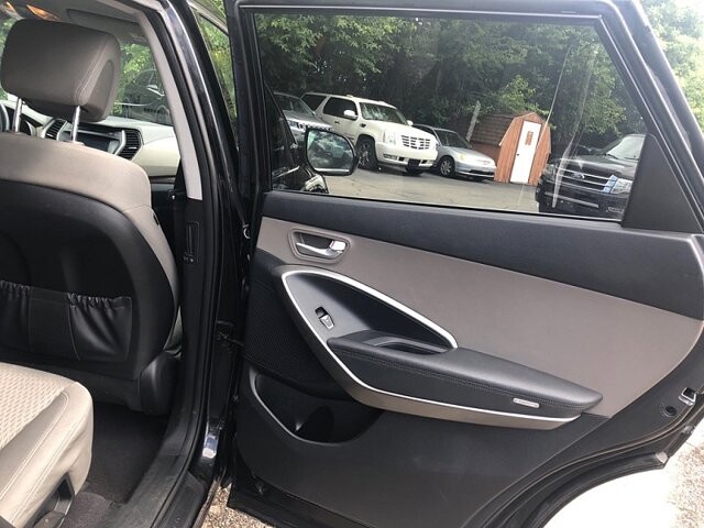 2017 Hyundai Santa Fe in Oregon, OH 43616 - 18079656 15