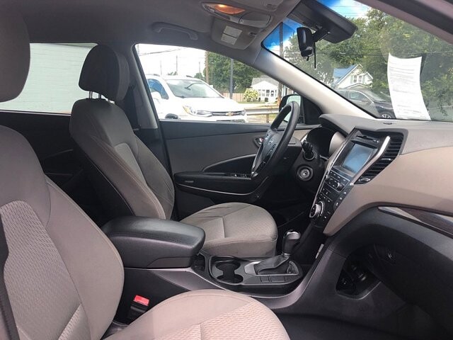 2017 Hyundai Santa Fe in Oregon, OH 43616 - 18079656 19