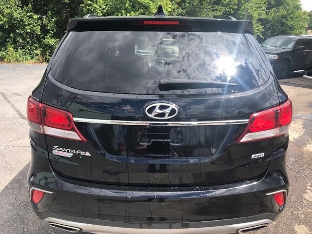 2017 Hyundai Santa Fe in Oregon, OH 43616 - 18079656 4