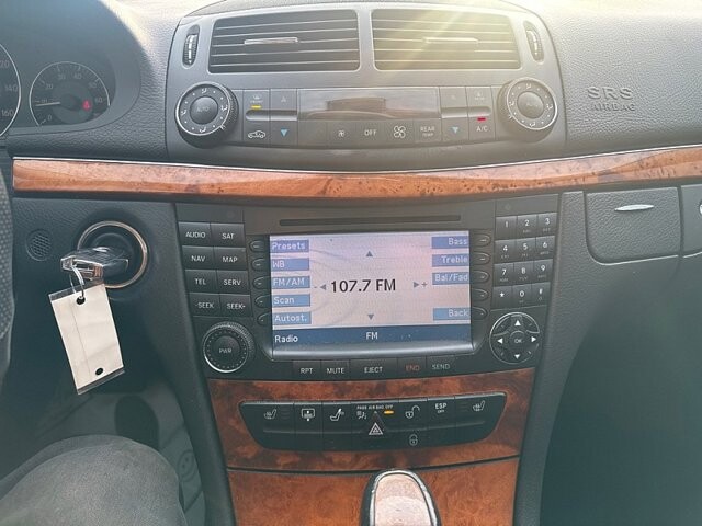 2005 Mercedes-Benz E 500 in Oregon, OH 43616 - 18079659 22