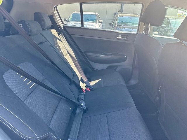 2019 Kia Sportage in Oregon, OH 43616 - 18079660 15
