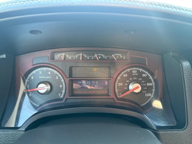 2010 Ford F150 in Oregon, OH 43616 - 18079663 19