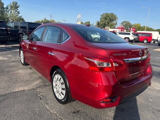 2019 Nissan Sentra in Oregon, OH 43616 - 18079664 3