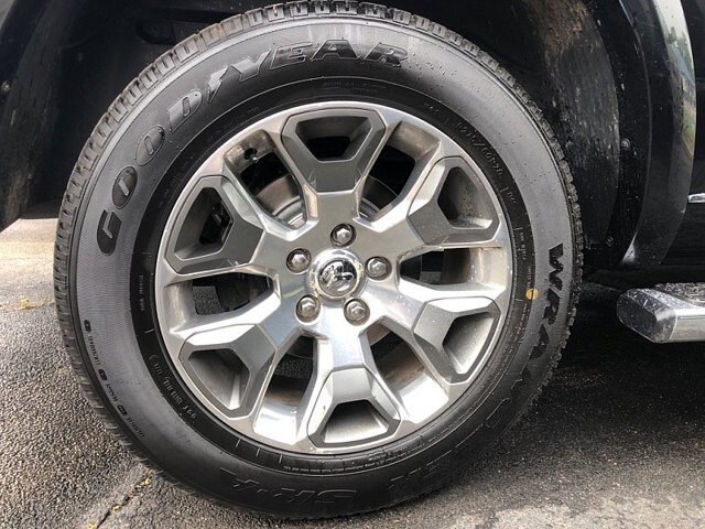 2017 RAM 1500 in Oregon, OH 43616 - 18079666 22