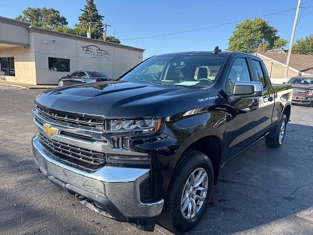 2020 Chevrolet Silverado 1500 in Oregon, OH 43616 - 18079667