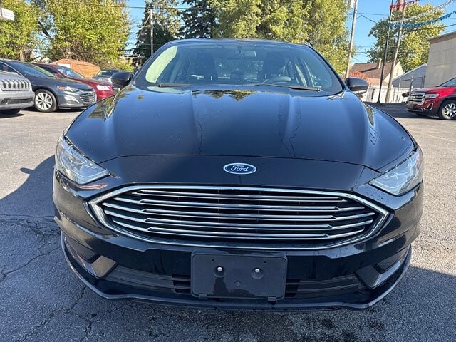 2018 Ford Fusion in Oregon, OH 43616 - 18079668 8