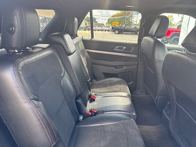 2018 Ford Explorer in Oregon, OH 43616 - 18079671 16