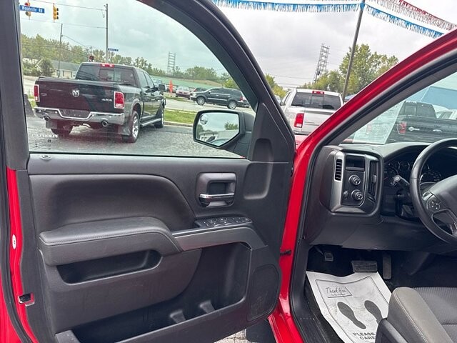 2014 Chevrolet Silverado 1500 in Oregon, OH 43616 - 18079673 9