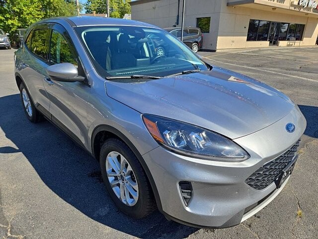 2021 Ford Escape in Oregon, OH 43616 - 18079676 7