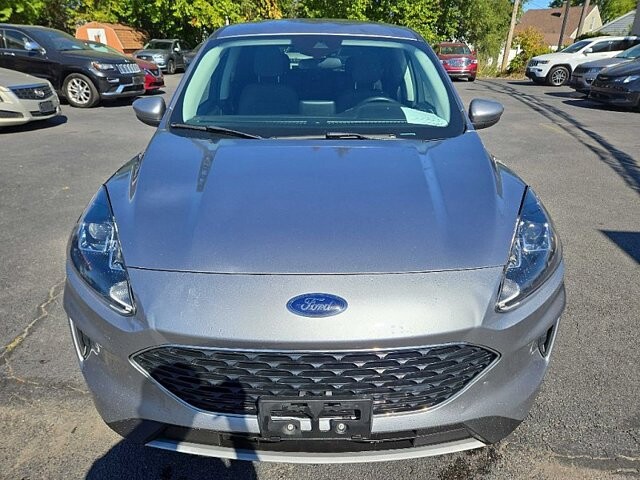 2021 Ford Escape in Oregon, OH 43616 - 18079676 8
